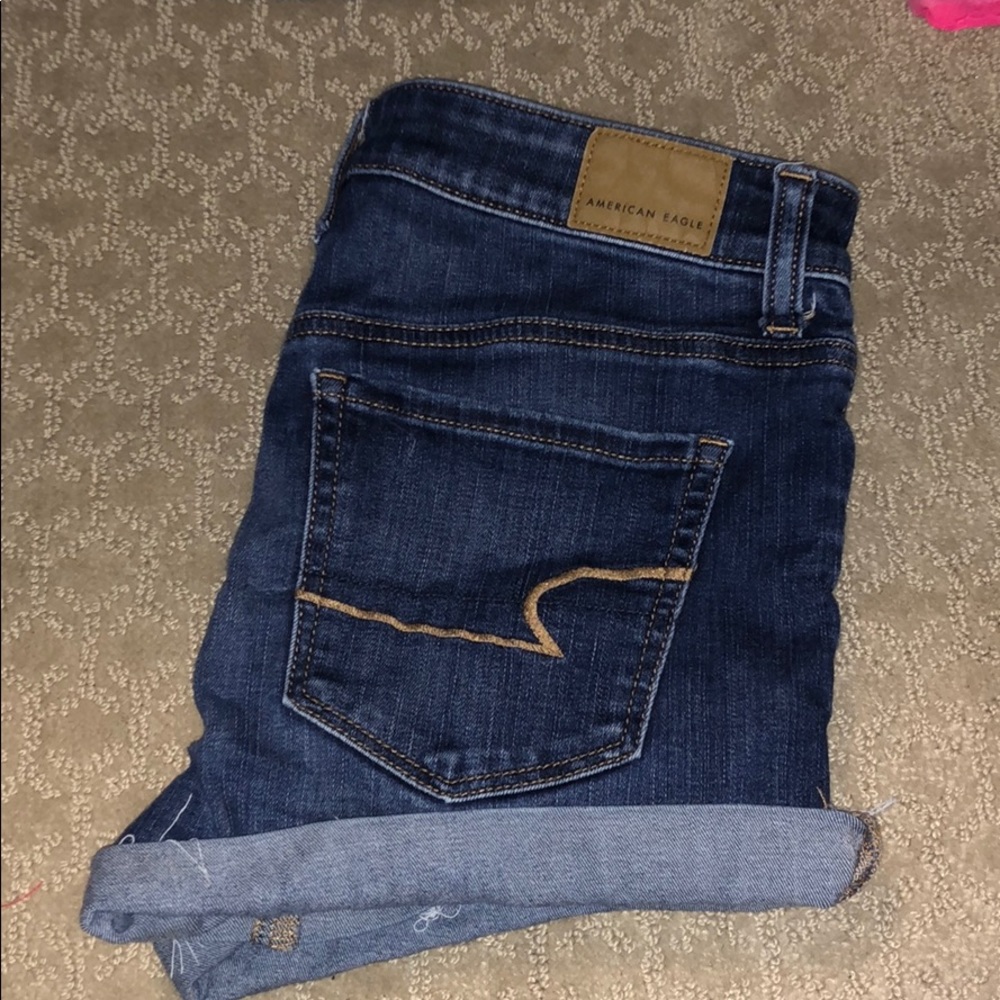 Size 6 American Eagle Shorts